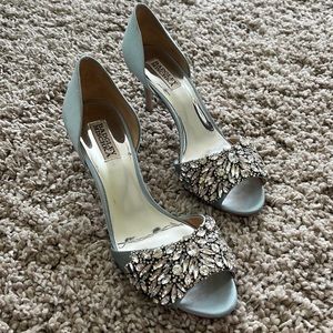 Badgley Mischka size 9